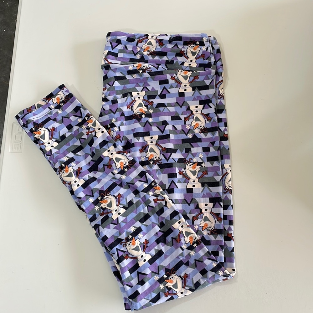LuLaRoe disney leggings. Tall and curvy.